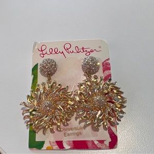 Lilly Pulitzer beautifully detailed earrings NWT